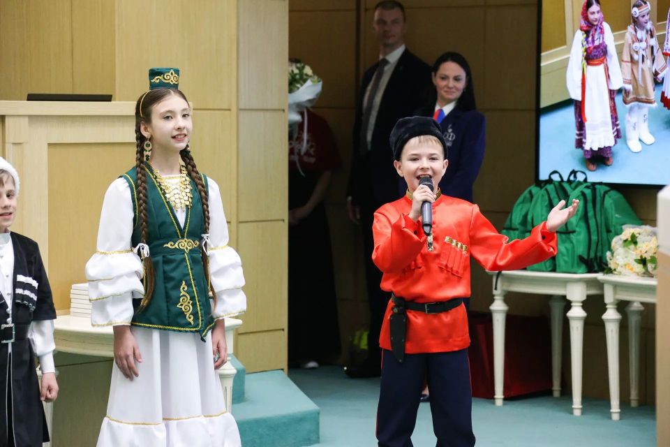 Югорчане приняли участие в форуме тружеников села Югорчане приняли участие в форуме тружеников села