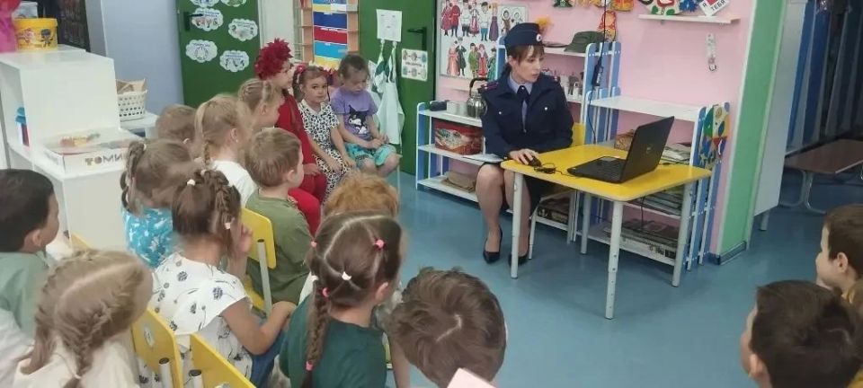 Стартовала традиционная акция следственного управления "Безопасное лето" Стартовала традиционная акция следственного управления "Безопасное лето"
