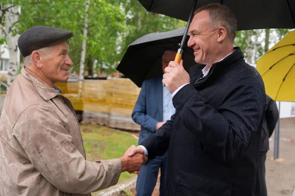 Руслан Кухарук: Сегодня работаю в Урае, с главой города Тимуром Раисовичем Закирзяновым осмотрели ряд объектов Руслан Кухарук: Сегодня работаю в Урае, с главой города Тимуром Раисовичем Закирзяновым осмотрели ряд объектов