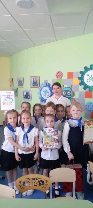 В честь Международного дня защиты детей старшим помощником Ханты-Мансийского межрайонного прокурора Евгенией Карпенко проведена викторина для детей подготовительных групп детского сада «Солнышко» г.Ханты-Мансийска