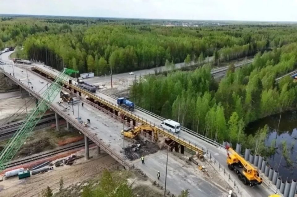 В ПытьЯхе запустили временный путепровод