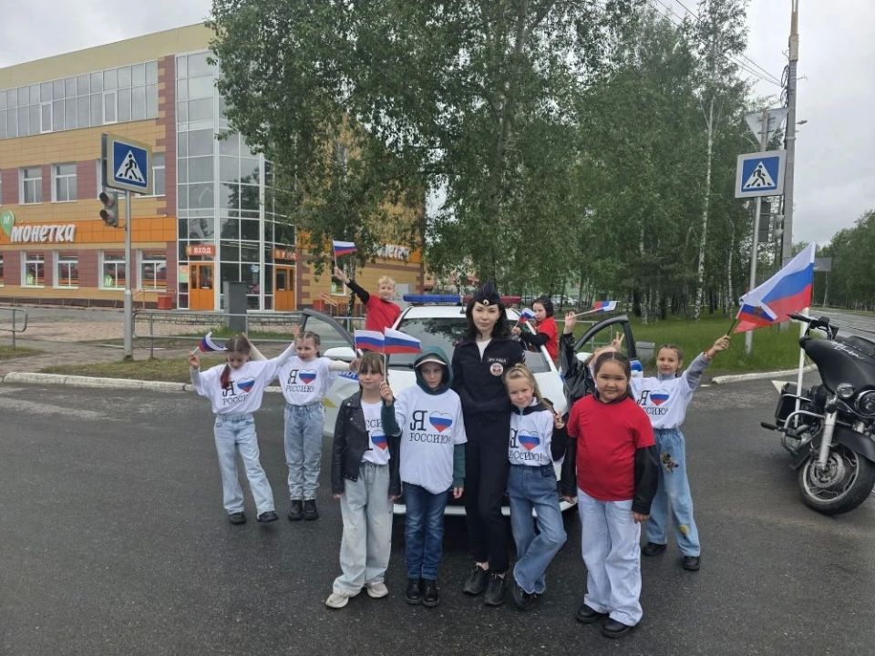 Госавтоинспекторы и народная дружина на Международном фестивале "Движение Первых": праздник безопасности и детства Госавтоинспекторы и народная дружина на Международном фестивале "Движение Первых": праздник безопасности и детства