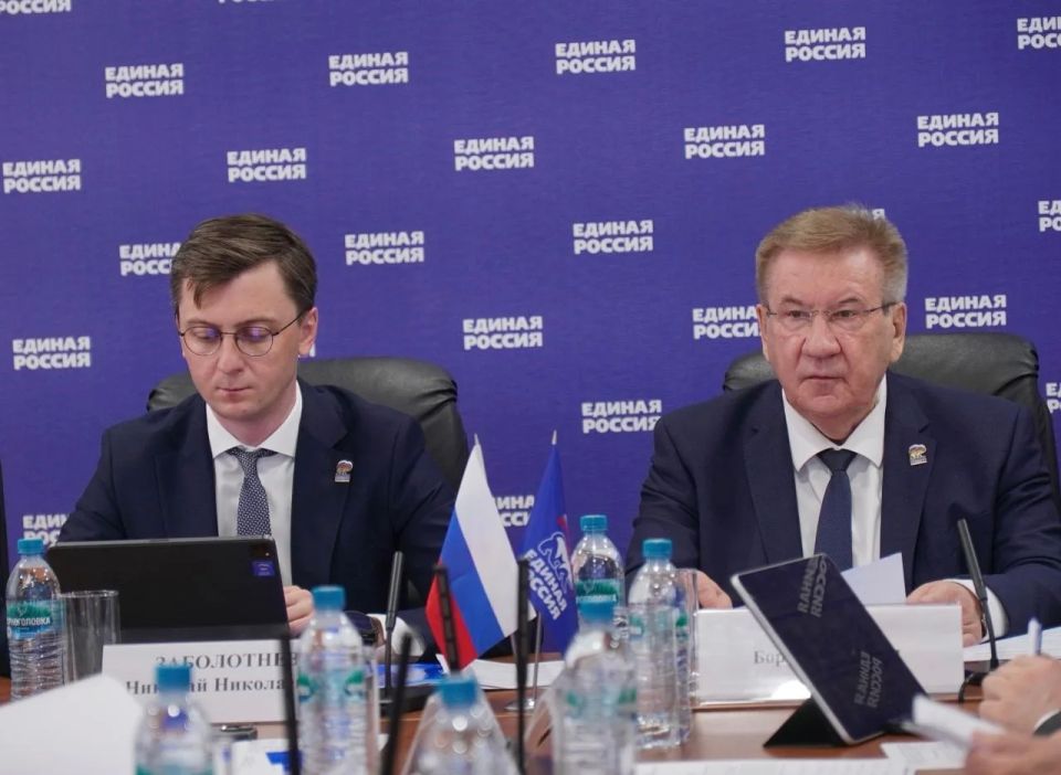 В Югре назвали имена победителей предварительного голосования «Единой России» В Югре назвали имена победителей предварительного голосования «Единой России»