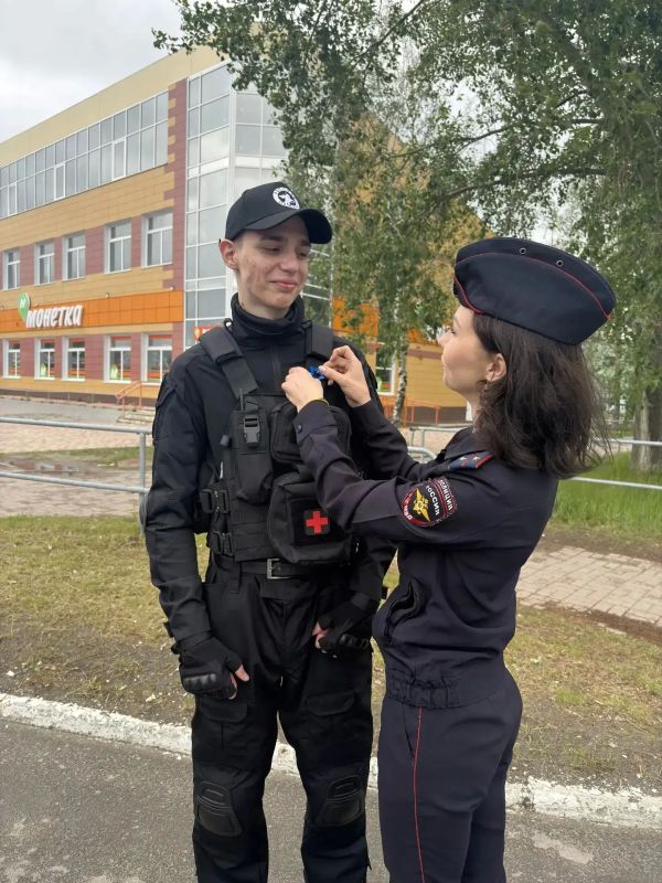 Госавтоинспекторы и народная дружина на Международном фестивале "Движение Первых": праздник безопасности и детства Госавтоинспекторы и народная дружина на Международном фестивале "Движение Первых": праздник безопасности и детства