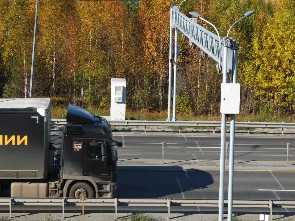 На региональной дороге Югра готовятся к эксплуатации новые автоматические пункты весогабаритного контроля На региональной дороге Югра готовятся к эксплуатации новые автоматические пункты весогабаритного контроля