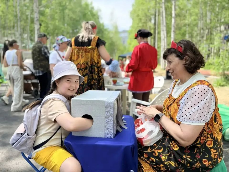 В Нижневартовске прошел праздник «Добрая сказка» В Нижневартовске прошел праздник «Добрая сказка»