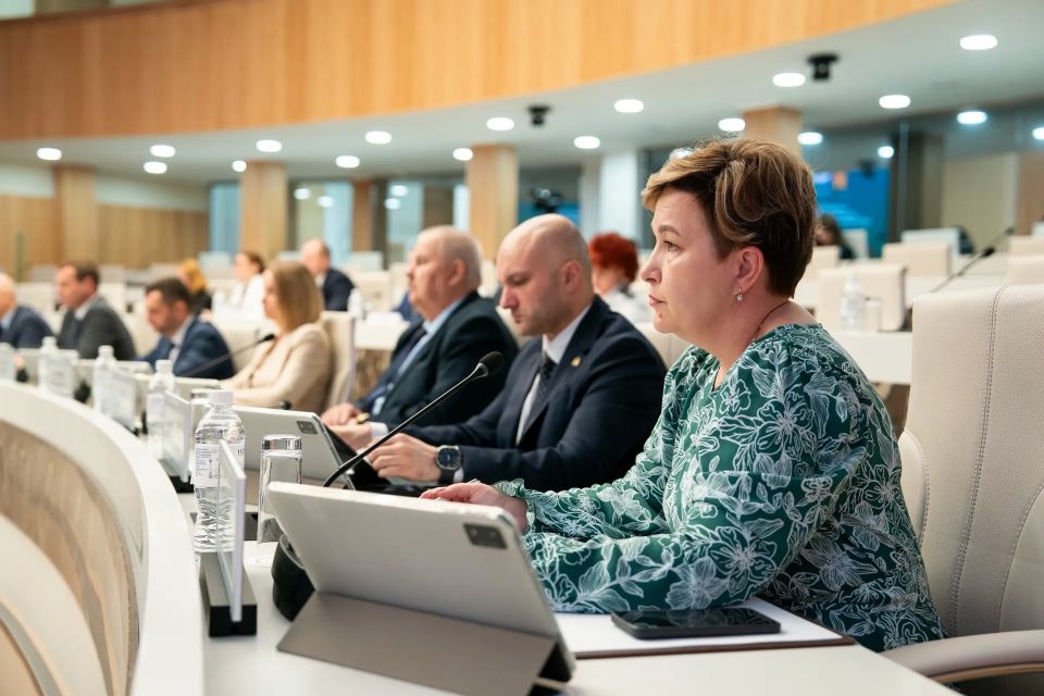 Руслан Кухарук: Об основных решениях, принятых на заседании Правительства Югры: Руслан Кухарук: Об основных решениях, принятых на заседании Правительства Югры: