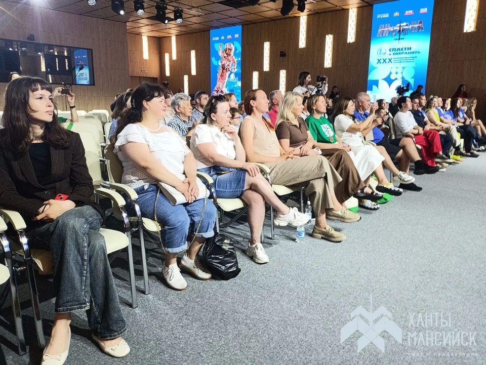 В НЦ «Россия» прошла встреча с Героем РФ, российским космонавтом-испытателем из Югры Сергеем Рыжиковым В НЦ «Россия» прошла встреча с Героем РФ, российским космонавтом-испытателем из Югры Сергеем Рыжиковым