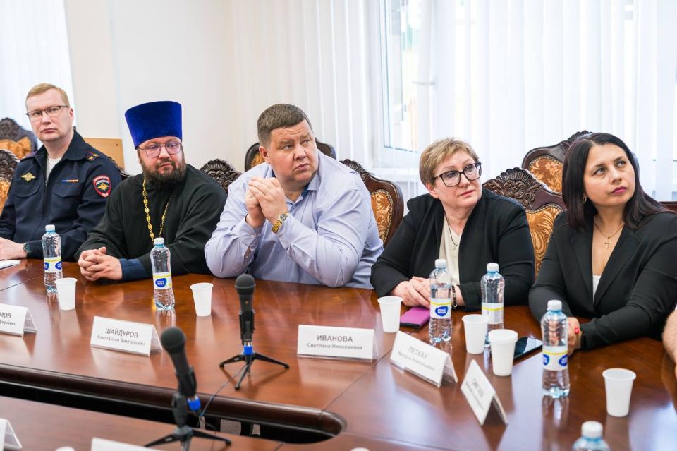 В Югре сформировали новый состав Общественной наблюдательной комиссии В Югре сформировали новый состав Общественной наблюдательной комиссии