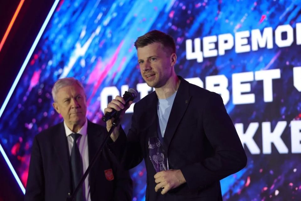 Хоккейный клуб «Югра» получил заслуженные награды в нескольких номинациях Хоккейный клуб «Югра» получил заслуженные награды в нескольких номинациях