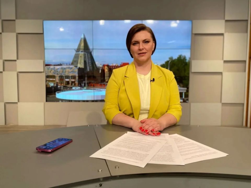 Не пропустите новый выпуск прямого эфира общественно-политического проекта "Здесь и Сейчас" с Юлией Самуэльсон на телеканале "Югра" 11 июня в 13:15