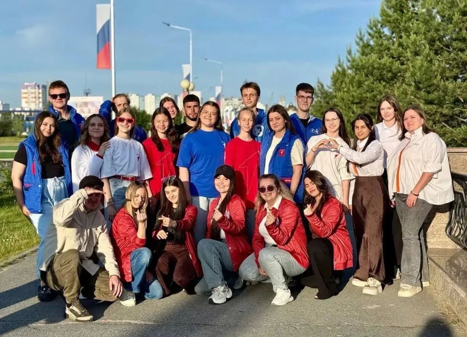 Провл заседание организационного комитета по подготовке к Неделе молодёжи «Север молодой: траектория полета» и Дню молодёжи Провл заседание организационного комитета по подготовке к Неделе молодёжи «Север молодой: траектория полета» и Дню молодёжи