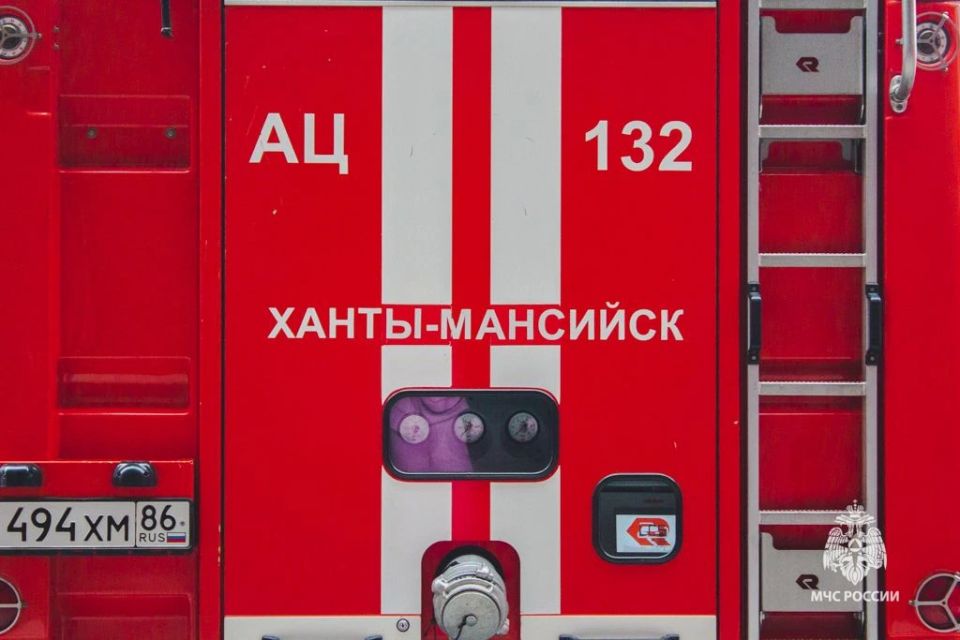 Уступи дорогу пожарной машине - это может спасти жизнь Уступи дорогу пожарной машине - это может спасти жизнь