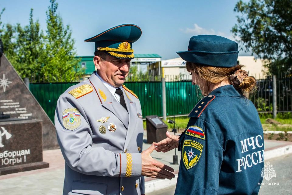 Торжественные события ко Дню России состоялись в Югре Торжественные события ко Дню России состоялись в Югре