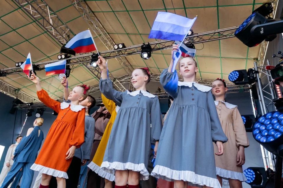 Сургут отметил День России и День города: праздник единства, истории и созидания Сургут отметил День России и День города: праздник единства, истории и созидания
