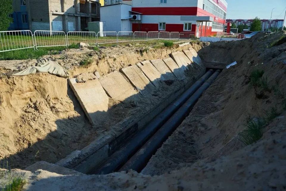Губернатор Югры посетил объекты строительства и капитального ремонта в Излучинске Губернатор Югры посетил объекты строительства и капитального ремонта в Излучинске