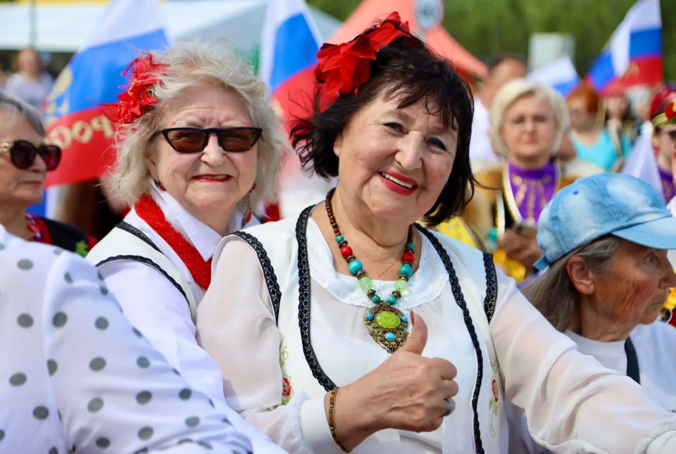 Друзья, на фестивале «Самотлорские ночи» есть особая традиция, которая трогает меня до глубины души — это Праздник Дружбы народов Друзья, на фестивале «Самотлорские ночи» есть особая традиция, которая трогает меня до глубины души — это Праздник Дружбы народов
