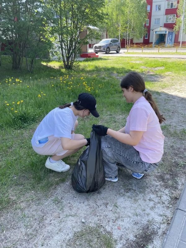 Подростки Югры проводят каникулы с пользой Подростки Югры проводят каникулы с пользой