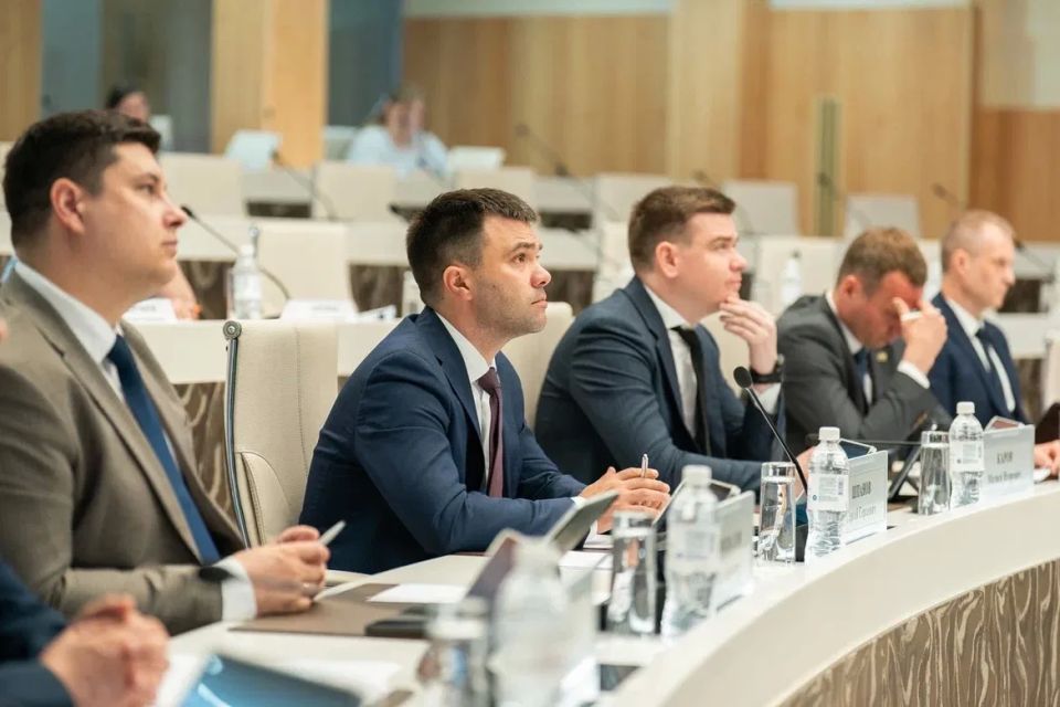 Руслан Кухарук: На заседании Правительства Югры приняли важные решения в сфере социальной поддержки Руслан Кухарук: На заседании Правительства Югры приняли важные решения в сфере социальной поддержки