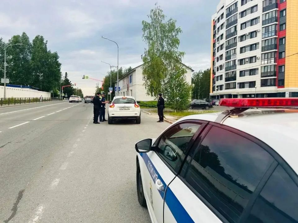 Госавтоинспекция Югры и общественные организации объединяются ради безопасности на дорогах Госавтоинспекция Югры и общественные организации объединяются ради безопасности на дорогах