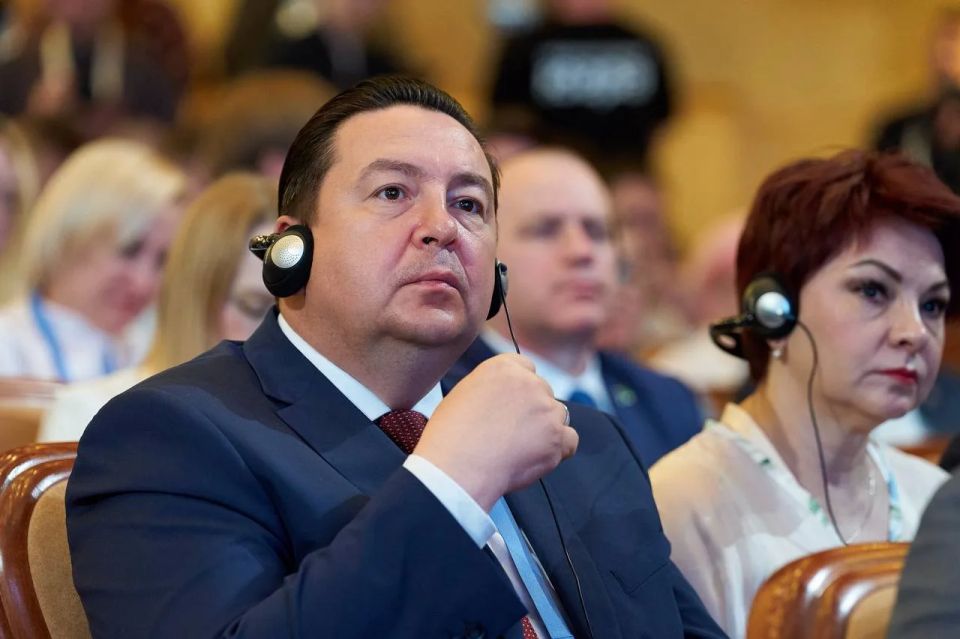 Руслан Кухарук рассказал о роли цифровизации в развитии традиционных секторов экономики Руслан Кухарук рассказал о роли цифровизации в развитии традиционных секторов экономики