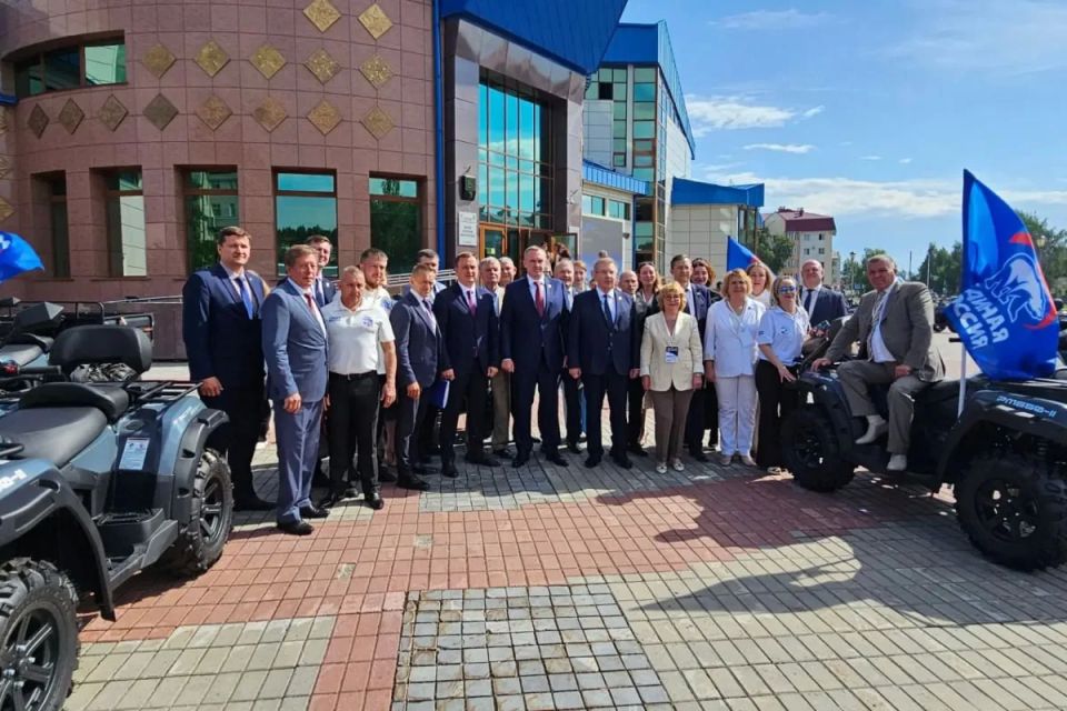 Партийцы доставят из Югры на Донбасс квадроциклы Партийцы доставят из Югры на Донбасс квадроциклы