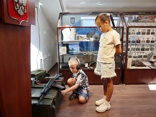 Музей полиции Югры провёл цикл мероприятий для школьников ко Дню памяти и скорби Музей полиции Югры провёл цикл мероприятий для школьников ко Дню памяти и скорби