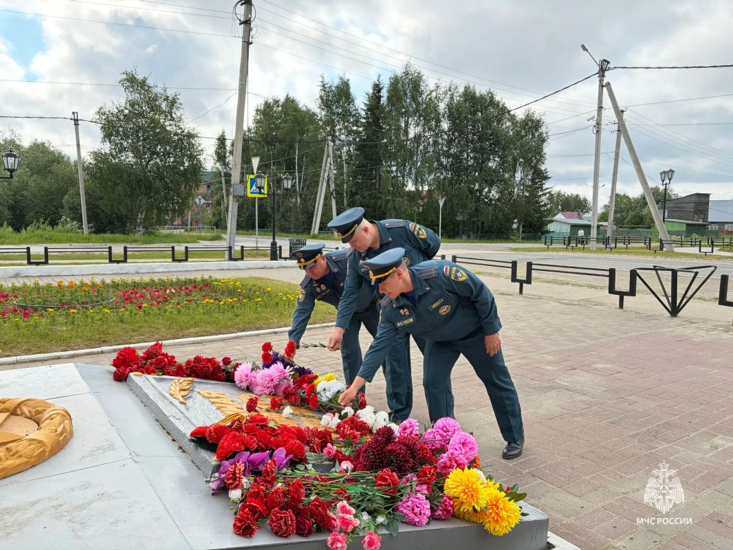 День памяти и скорби: 22 июня — день, когда началась Великая Отечественная война День памяти и скорби: 22 июня — день, когда началась Великая Отечественная война