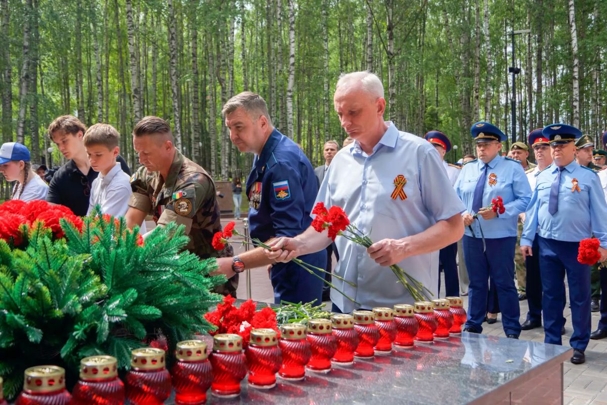 Сегодня, 22 июня, Россия отмечает День памяти и скорби Сегодня, 22 июня, Россия отмечает День памяти и скорби