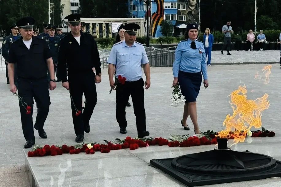 Прокуроры Югры почтили память погибших в годы Великой Отечественной войны Прокуроры Югры почтили память погибших в годы Великой Отечественной войны
