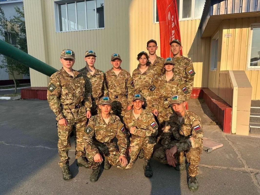Сургутская команда «РОСИЧ» — победитель полуфинала «Зарницы 2.0» Сургутская команда «РОСИЧ» — победитель полуфинала «Зарницы 2.0»