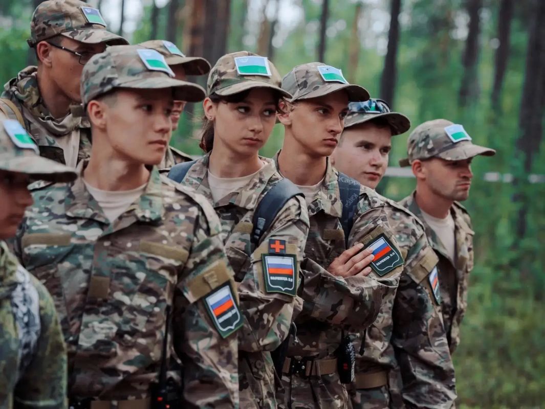 Победа наших Первых: ВСК «РОСИЧ» — лучшие на «Зарнице 2.0»