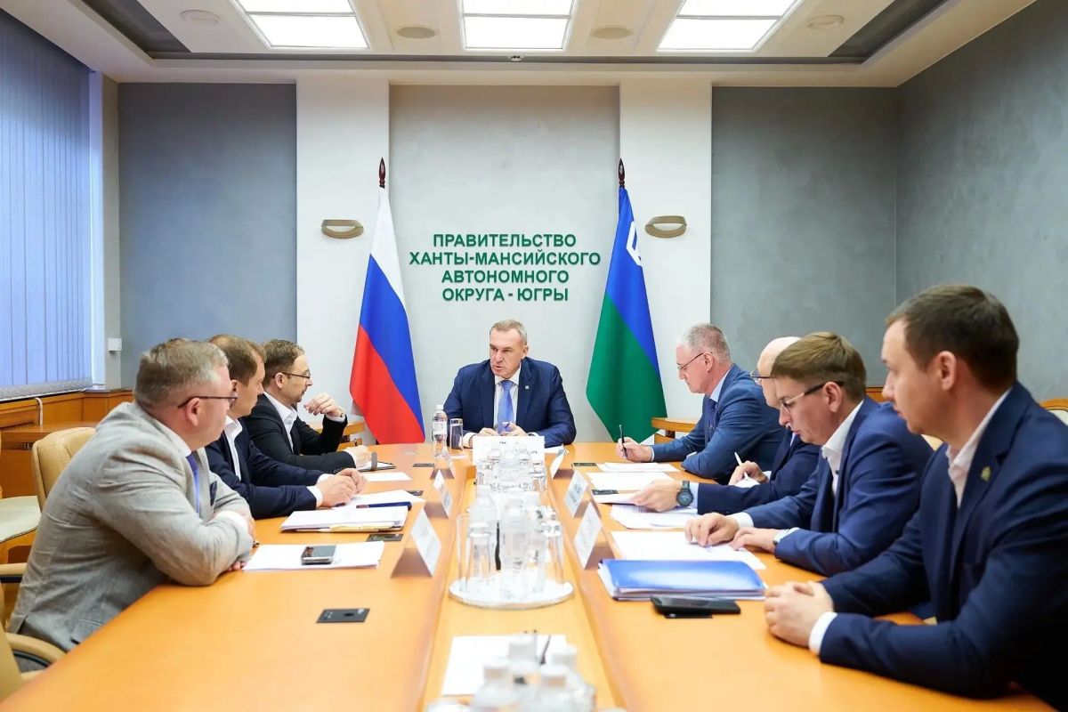 Ситуация с поставками топлива находится под контролем, запасы нефтепродуктов в округе имеются в достаточном количестве
