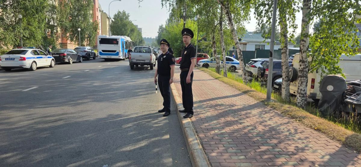 В Ханты-Мансийском автономном округе – Югре сотрудники Госавтоинспекции проводят масштабные профилактические мероприятия на дорогах В Ханты-Мансийском автономном округе – Югре сотрудники Госавтоинспекции проводят масштабные профилактические мероприятия на дорогах