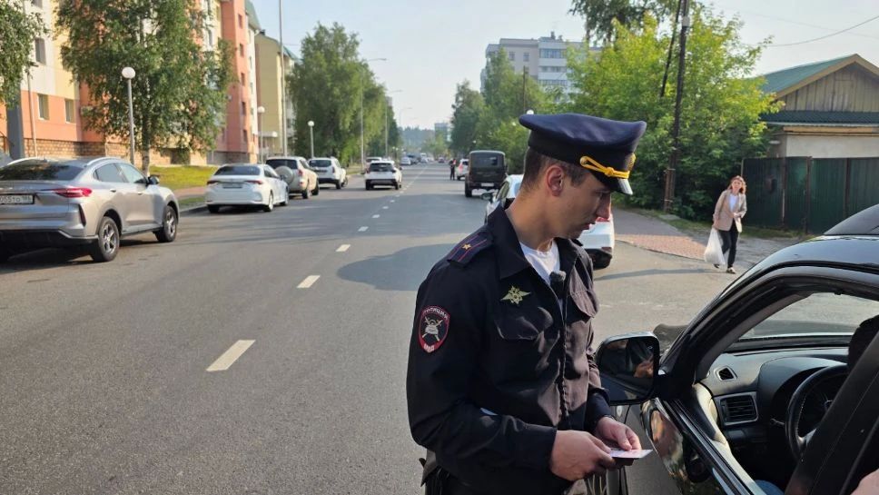 В Ханты-Мансийском автономном округе – Югре сотрудники Госавтоинспекции проводят масштабные профилактические мероприятия на дорогах В Ханты-Мансийском автономном округе – Югре сотрудники Госавтоинспекции проводят масштабные профилактические мероприятия на дорогах