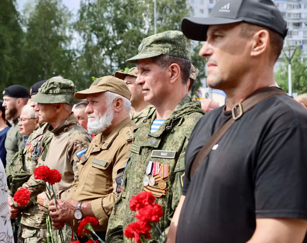 Сегодня, 1 июля, отмечается День ветеранов боевых действий Сегодня, 1 июля, отмечается День ветеранов боевых действий