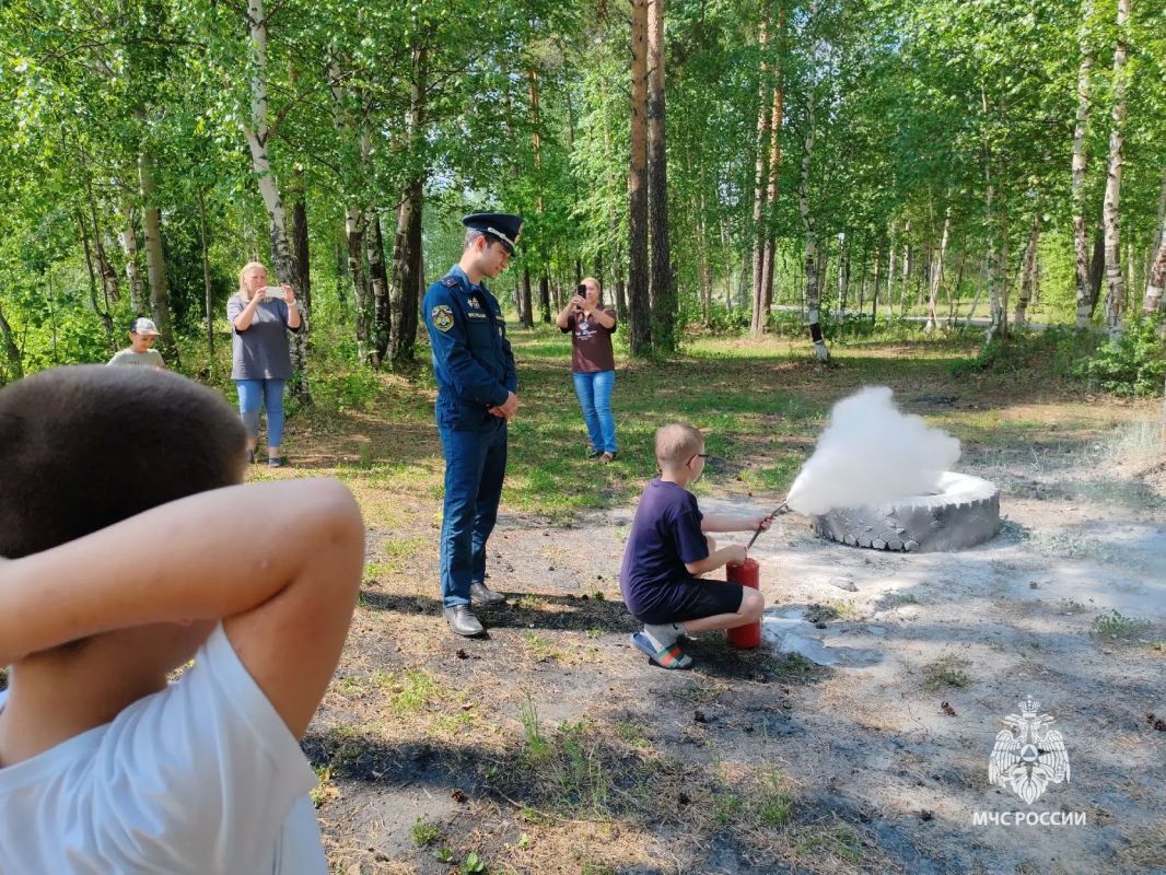 В Радужном прошли профилактические мероприятия по пожарной безопасности для детей В Радужном прошли профилактические мероприятия по пожарной безопасности для детей