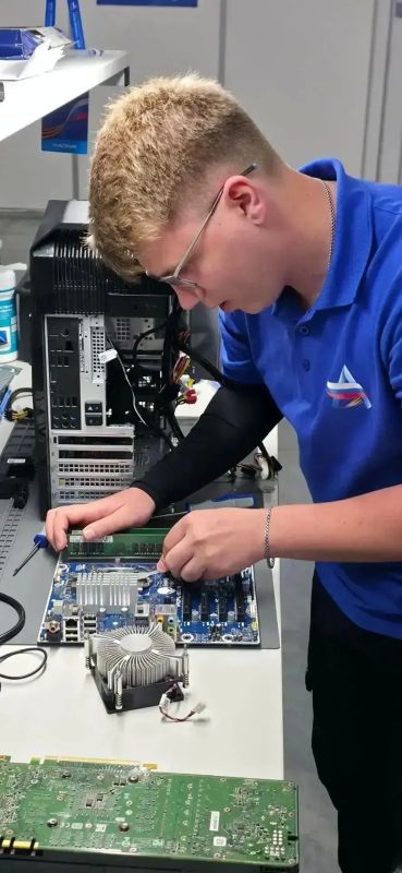 Ветераны СВО из Югры приняли участие в чемпионате «Абилимпикс» Ветераны СВО из Югры приняли участие в чемпионате «Абилимпикс»