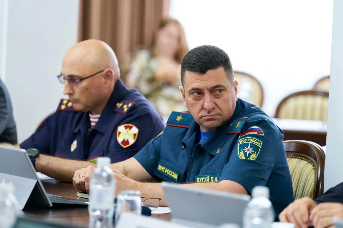 Денис Корнеев принял участие в заседании Координационного совета по оказанию содействия избирательным комиссиям в реализации их полномочий по подготовке и проведению выборов под председательством Губернатора... Денис Корнеев принял участие в заседании Координационного совета по оказанию содействия избирательным комиссиям в реализации их полномочий по подготовке и проведению выборов под председательством Губернатора...