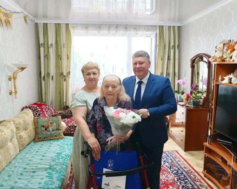94 года исполнилось труженице тыла, ветерану Великой Отечественной войны, ветерану труда Марии Саначевой 94 года исполнилось труженице тыла, ветерану Великой Отечественной войны, ветерану труда Марии Саначевой