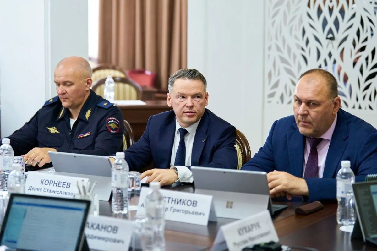 Власти Югры обеспечат безопасность и доступность избирательных участков на предстоящих выборах Власти Югры обеспечат безопасность и доступность избирательных участков на предстоящих выборах