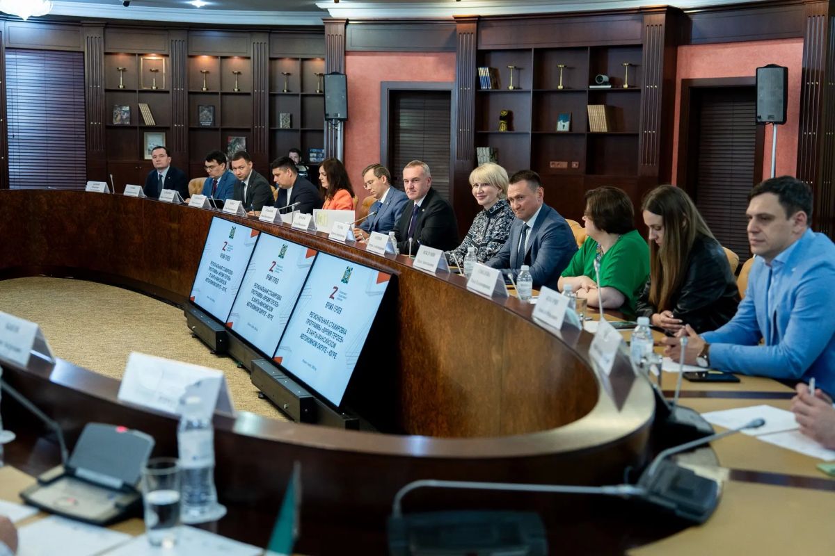 Руслан Кухарук: Участники федеральной образовательной программы «Время героев» прошли региональную стажировку в Югре Руслан Кухарук: Участники федеральной образовательной программы «Время героев» прошли региональную стажировку в Югре