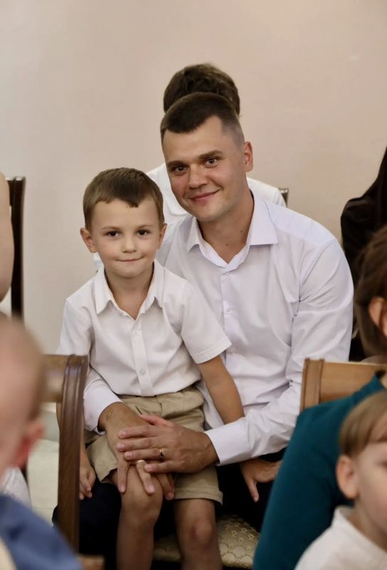Во Дворце искусств состоялась церемония награждения в канун Дня семьи, любви и верности Во Дворце искусств состоялась церемония награждения в канун Дня семьи, любви и верности