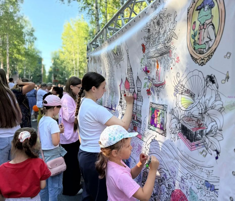 В Нижневартовске отметили День семьи, любви и верности В Нижневартовске отметили День семьи, любви и верности