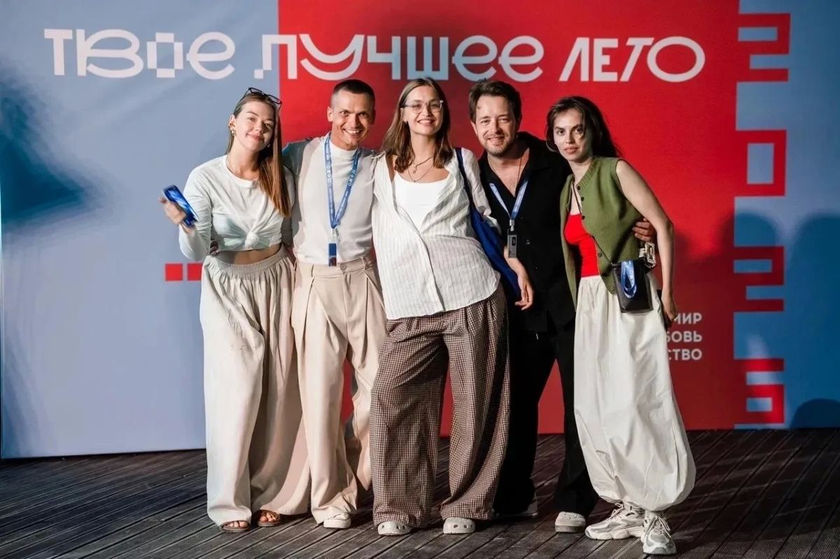 Молодёжь Югры вернулась с летней школы Академии «Меганом», посвящённой театральному искусству Молодёжь Югры вернулась с летней школы Академии «Меганом», посвящённой театральному искусству