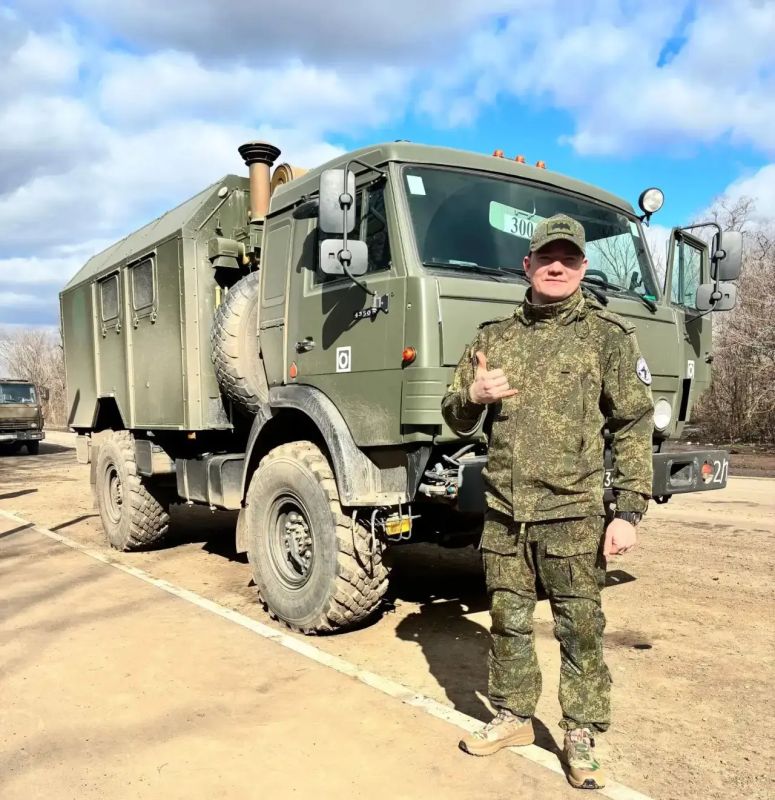 Медицинский брат-анестезист Нижневартовской ОКБ Александр Рященко вернулся после полугодовой командировки в составе медицинского отряда специального назначения