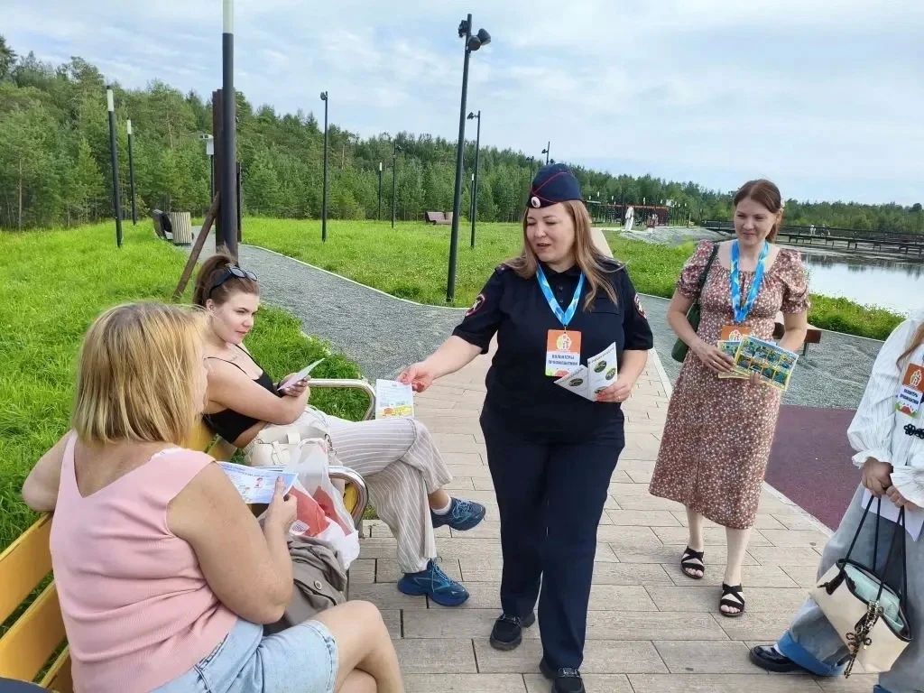 Госавтоинспекция Югры совместно с другими структурами ОВД проводит комплексную профилактическую работу на улично-дорожной сети Госавтоинспекция Югры совместно с другими структурами ОВД проводит комплексную профилактическую работу на улично-дорожной сети