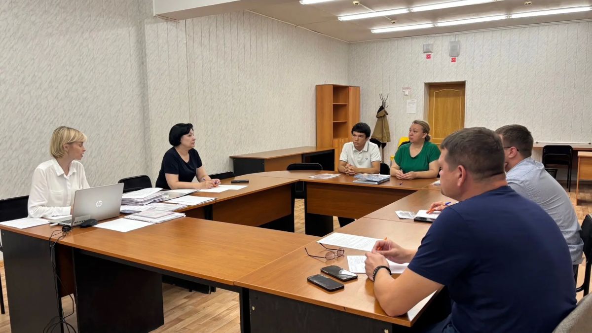 В Нижневартовске в подшефной школе проведены собеседования с кандидатами в профильный класс СК России В Нижневартовске в подшефной школе проведены собеседования с кандидатами в профильный класс СК России