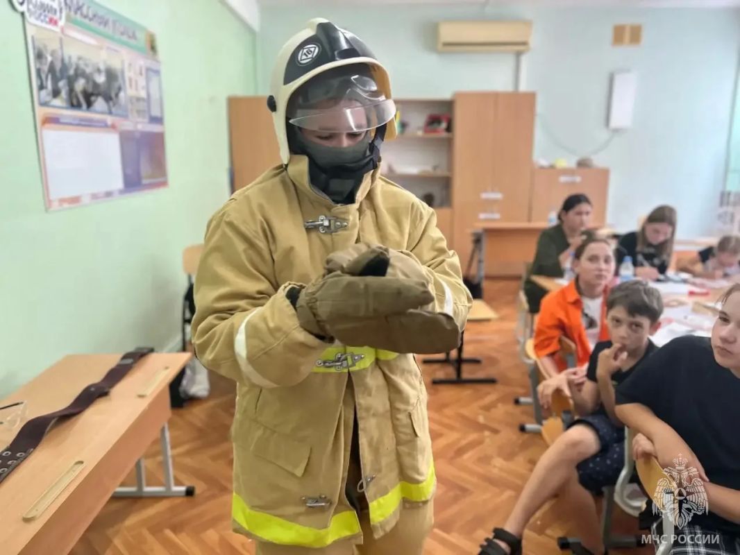Безопасность в надёжных руках Безопасность в надёжных руках
