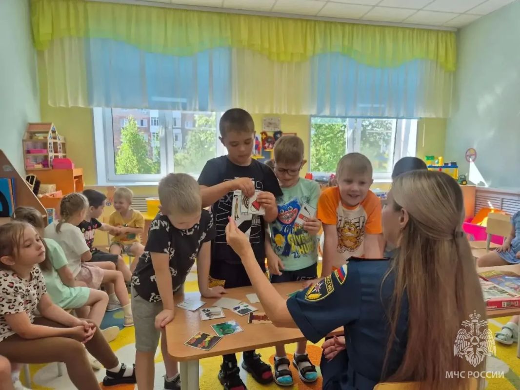 Чтоб пожара избежать, нужно детям это знать! Чтоб пожара избежать, нужно детям это знать!